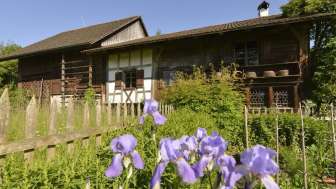 Maison sur pilotis