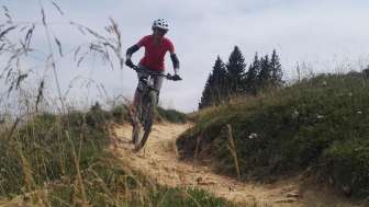 Bikeness - Randonnées en VTT et cours techniques