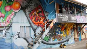 Théâtre à la frontière